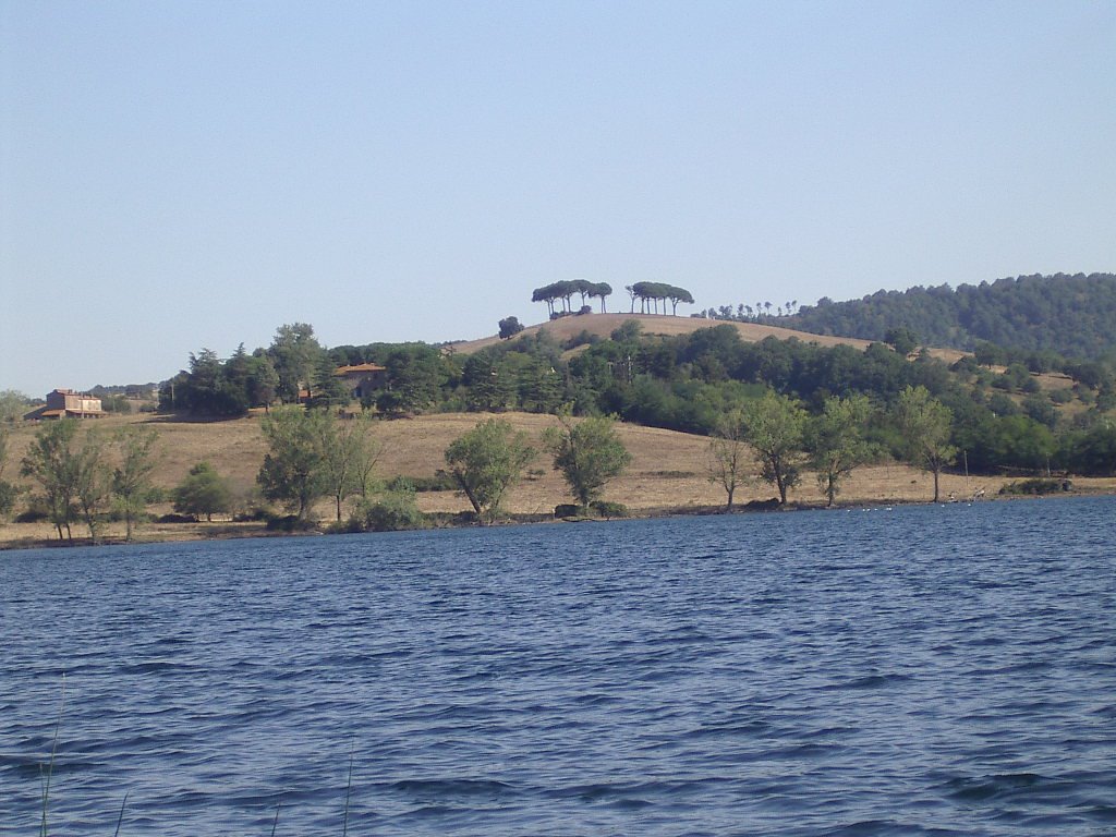 Lago di mezzano by Gabriele Felici