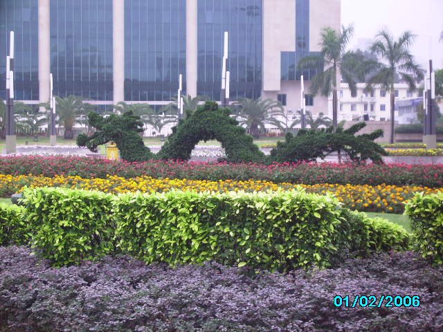 Qingxiu, Nanning, Guangxi, China by Roberto Zaragoza