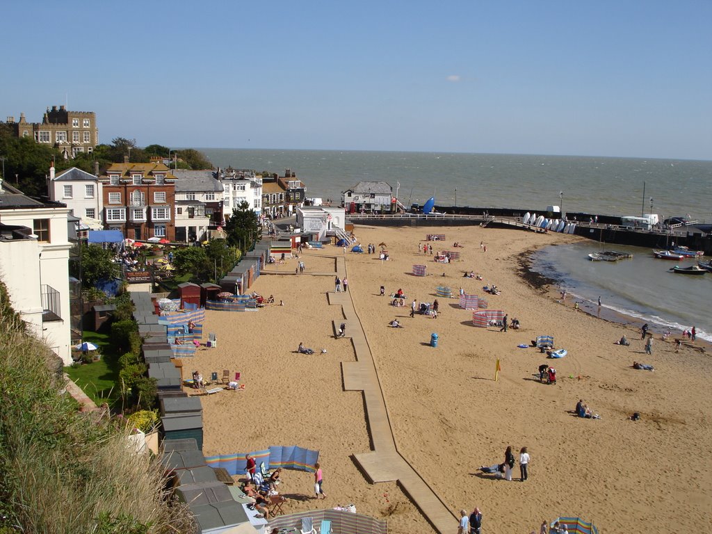 Broadstairs by Simon Sheriff