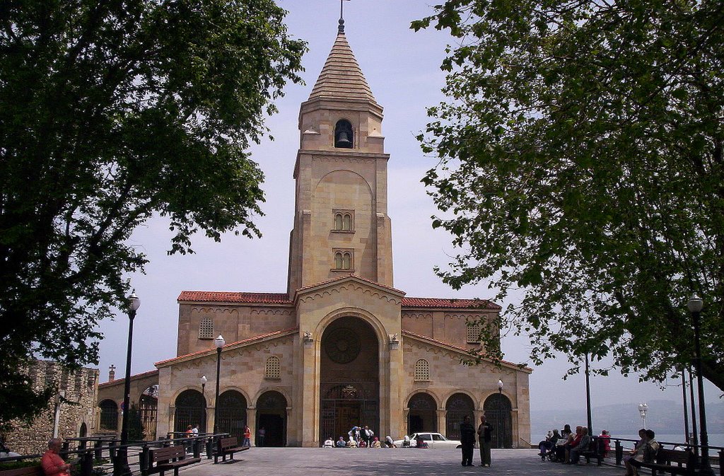 Iglesia de gijon by juanluis gas