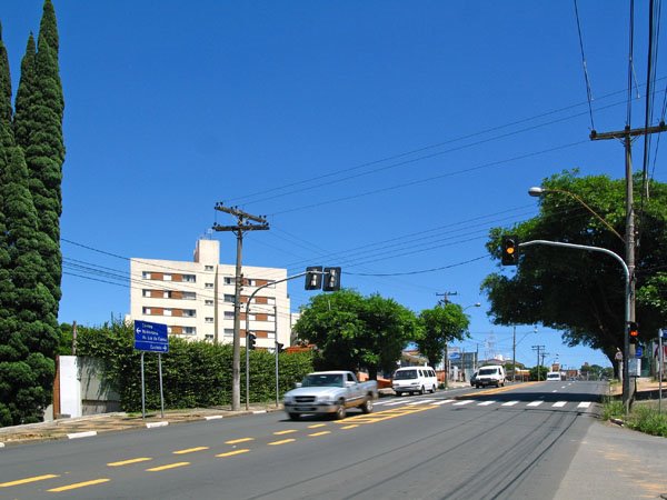 Av. Andrade Neves - dezembro/2008 by Eduardo M. P. Dantas