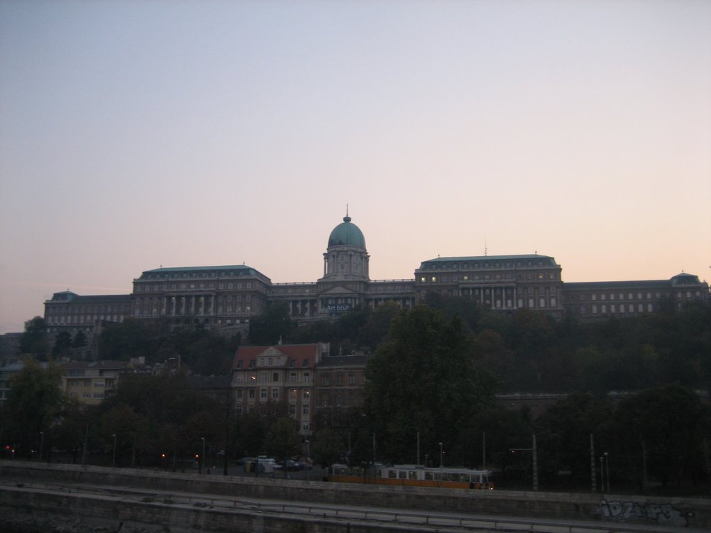 Buda Castle(ブダ城) by T＆T in JPN