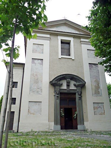 Santa Maria della Neve Façade - Iseo by Laileen Günther