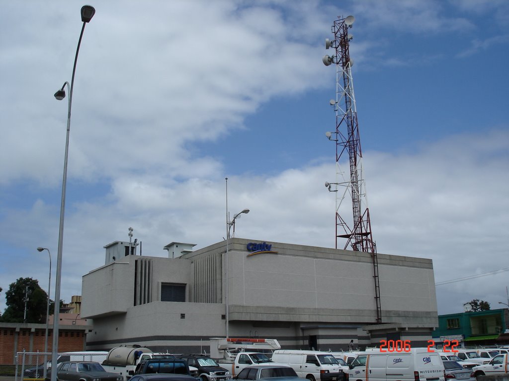 Edificio CANTV Central Digital, Maturín by cesarvilera