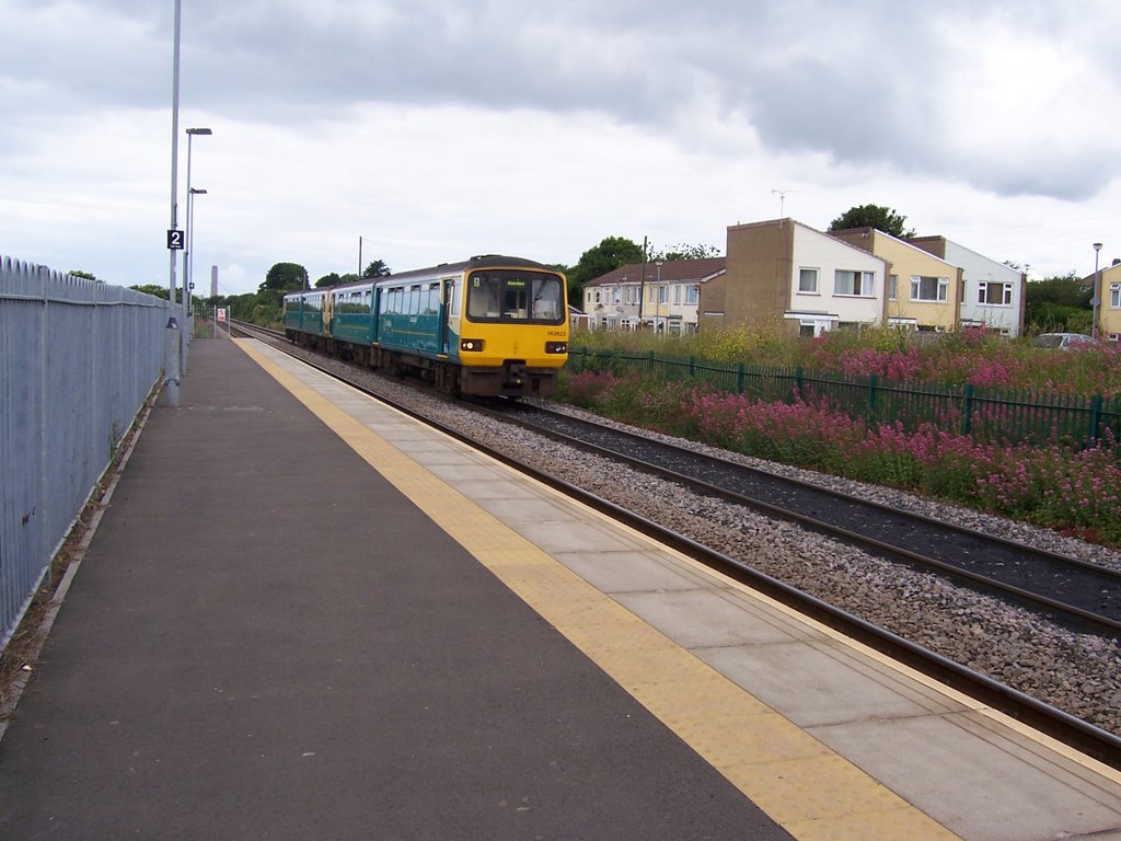 Train Arriving at Rhoose Station by Dan123