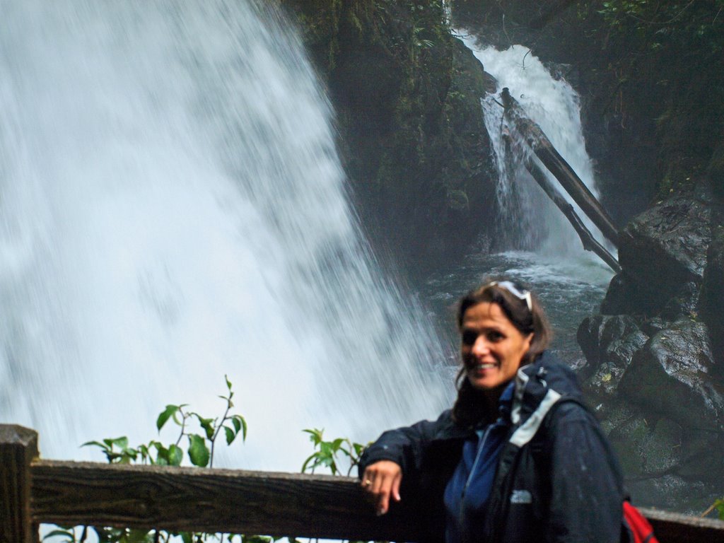 En La catarata del Angel Costa Rica by Cabeto Castro Perez