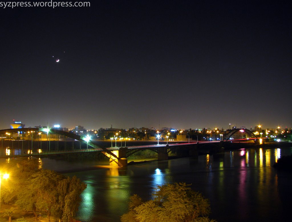 Moon,Jupiter and Mars above Karun River by Alireza Shakernia