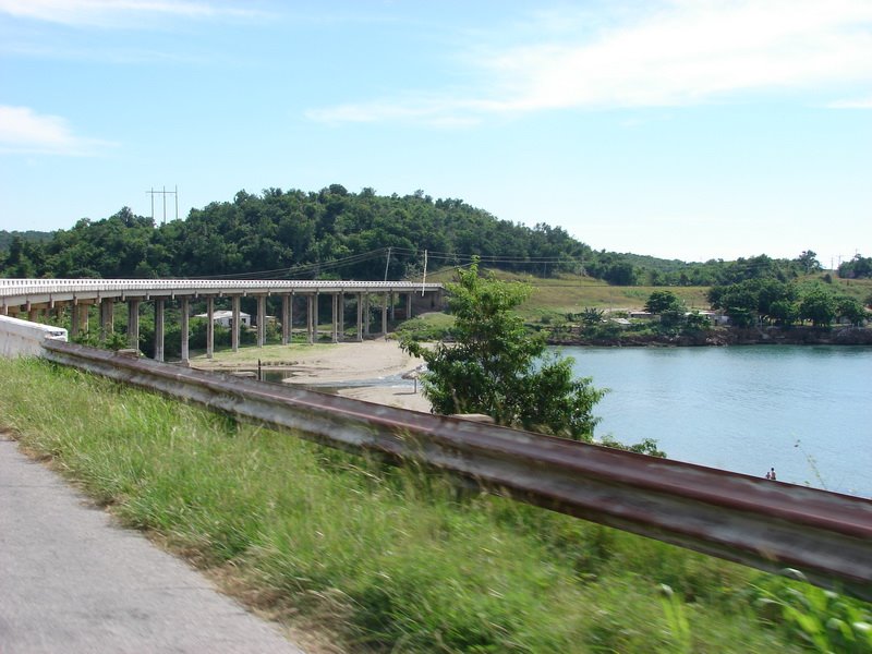 Carretera a trinidad by paulovich71