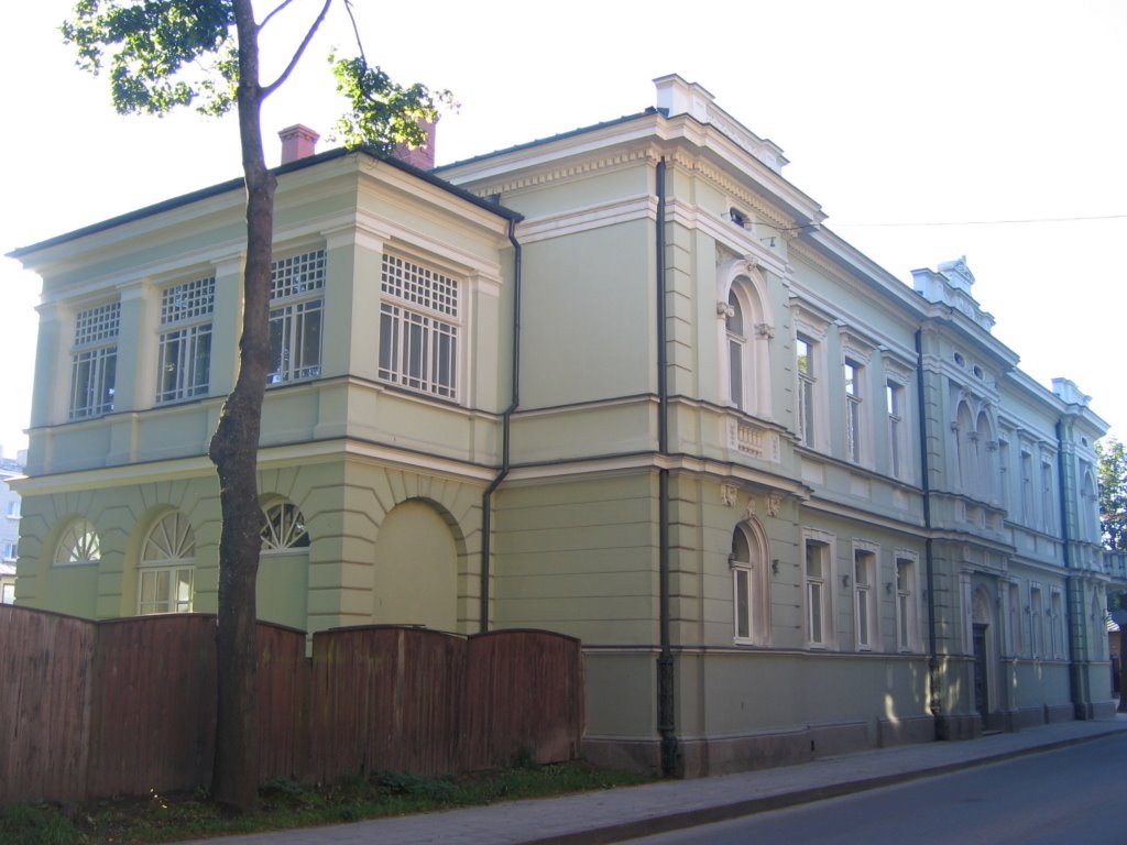 Liepāja. Ūliha street by vipe