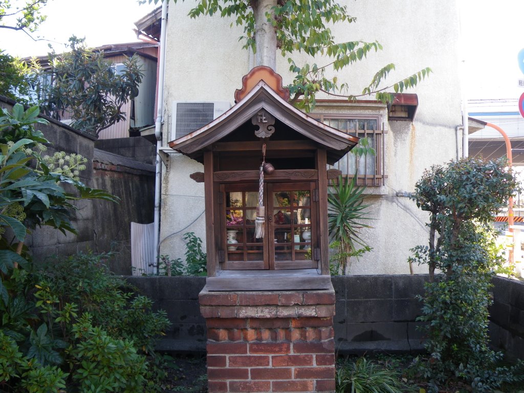 Guardian deity of children　西本町の地蔵様 by murakami.cc