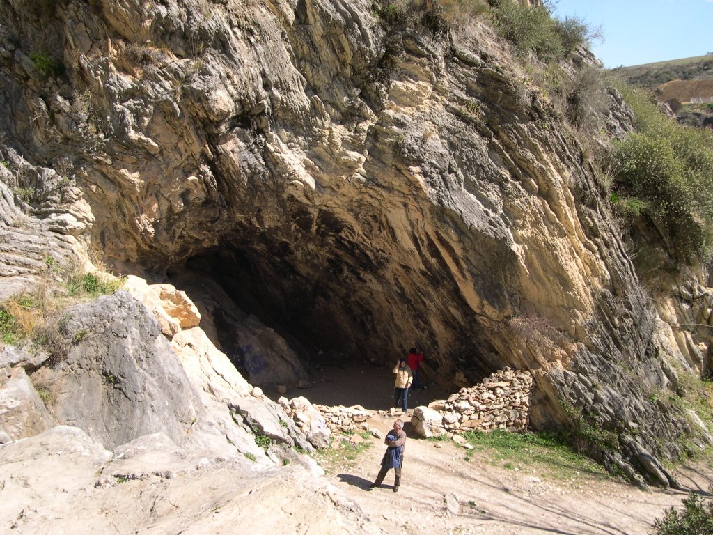 Cueva del Gato by Pilar Roldán Jiménez