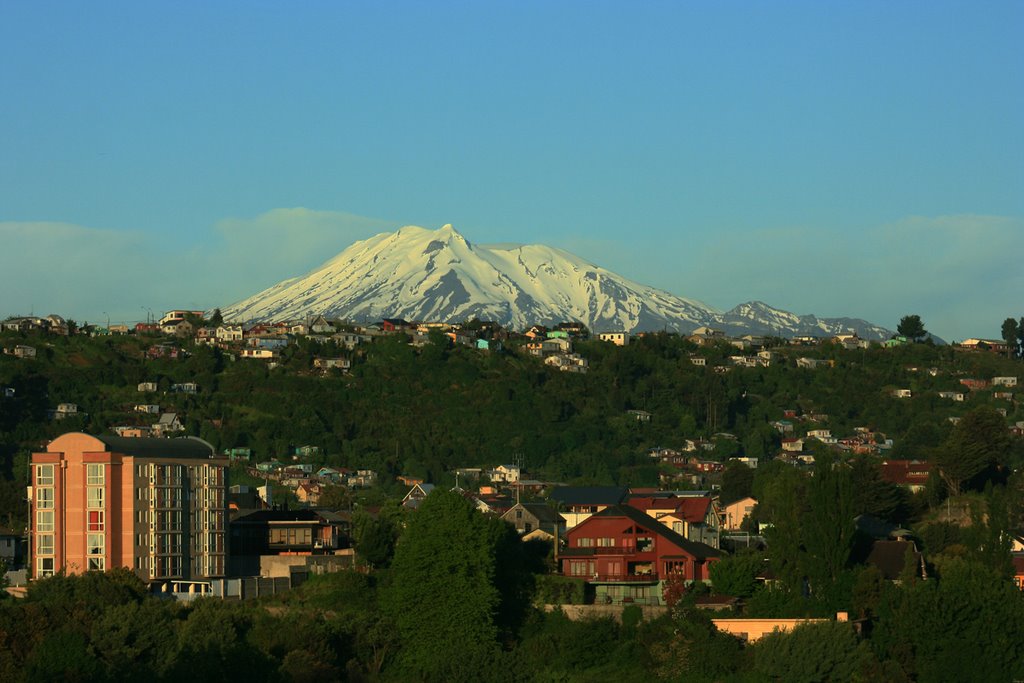 Volcan Calbuco by enchoukai