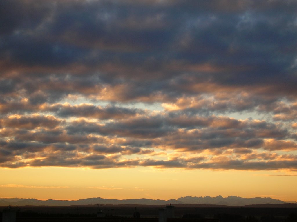 Blick in die Alpen mit Wendelstein by Sommer.Aschenbrenner