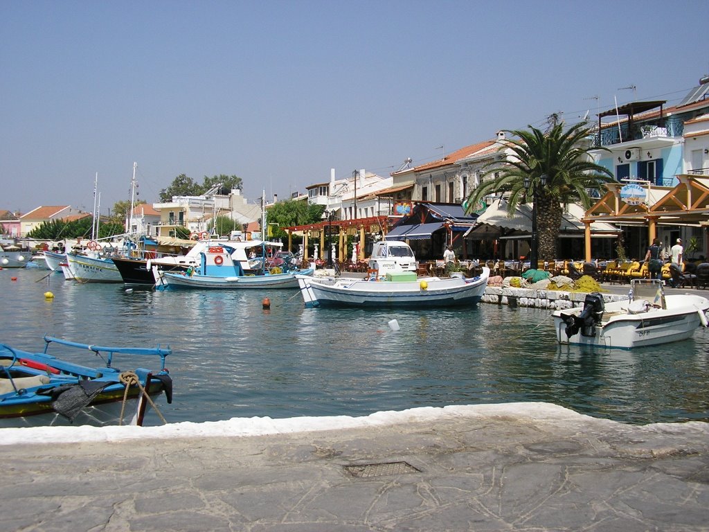 Boats in Pythagorio by Rudolfsson