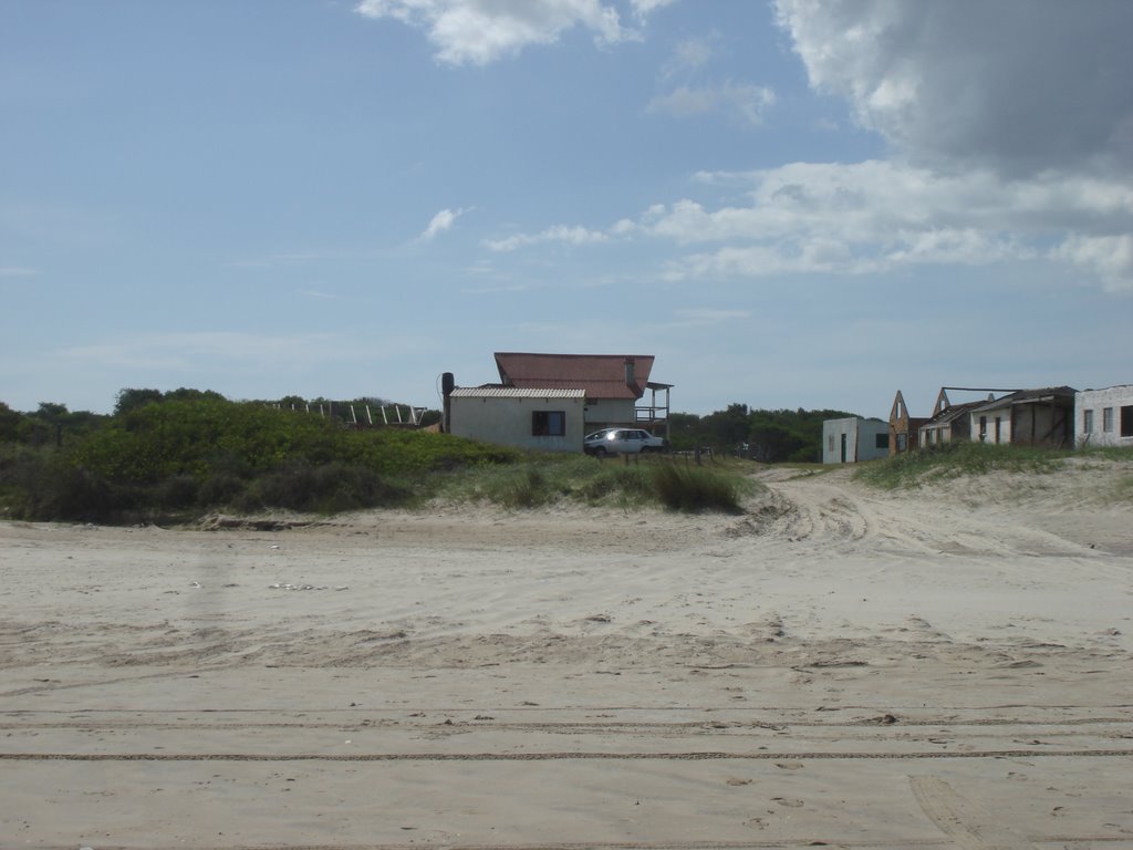 ACCESO DESDE LA PLAYA A LAS MARAVILHAS by Ricardo Tempesta