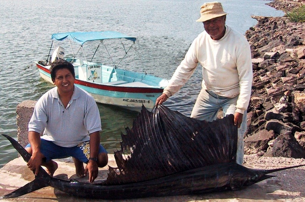 Buena pesca en san blas by Ricardo Murillo Delg…