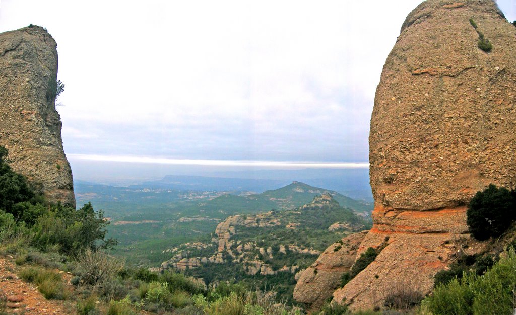 Collet de Guirló i comarca d'Anoia des de la zona de les Portelles by joan miquel