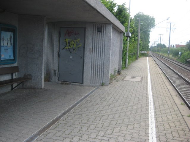 S-Bahnstation Nürnberg-Rehhof by zister