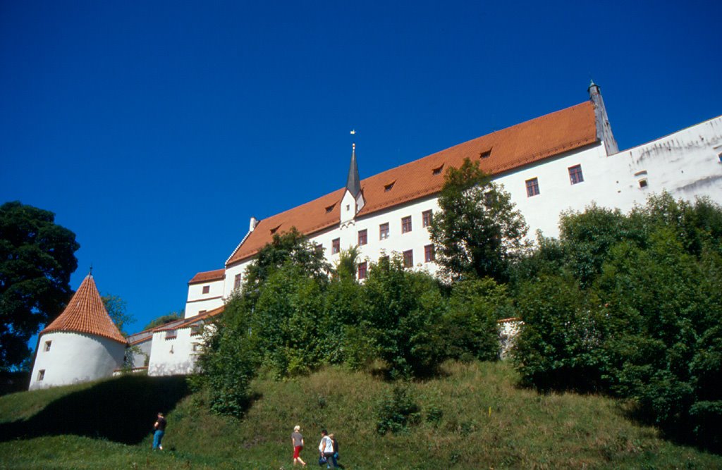 Salita al Castello, Füssen by Alessandro Paccagnin…