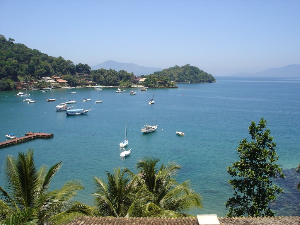 Baia da Praia Grande, Angra dos Reis by Paulo Roberto de Car…