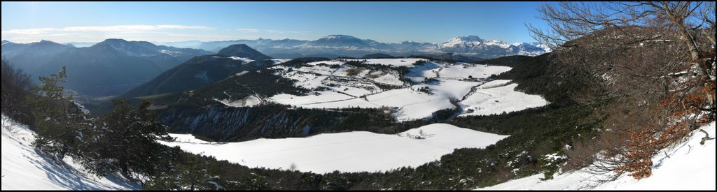 Panoramique sur la vallée de la Durance et le Gapençais by David Bertizzolo