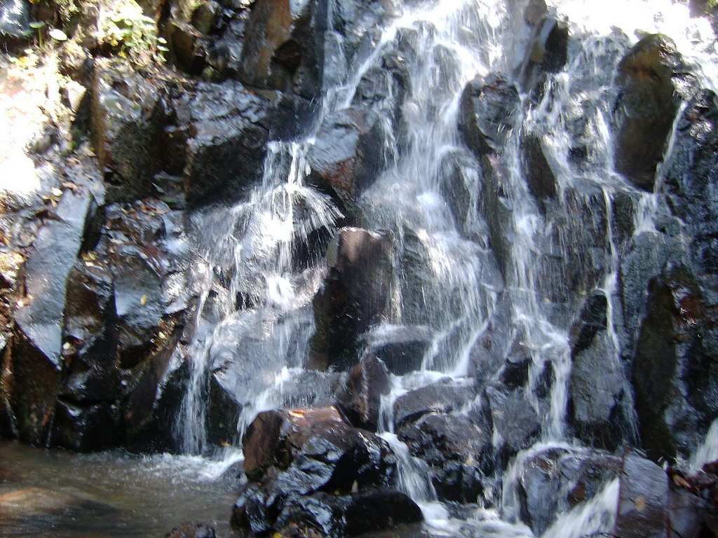 Cachoeira Primavera by rodrigo.mascher