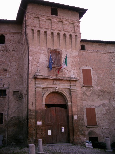 Rocca dei Boiardo - ingresso dal borgo by mirtillause