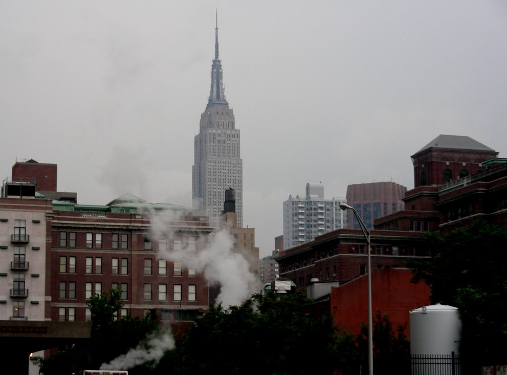 Empire State Building by Jexu Xito