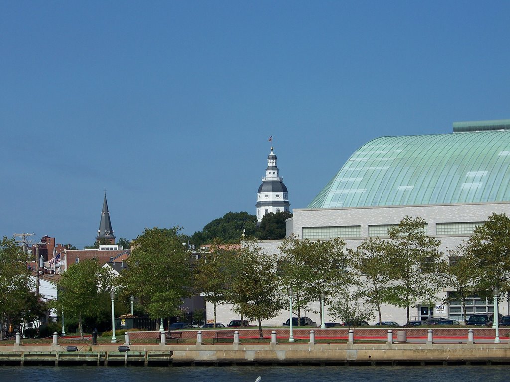 Annapolis from the Tour Boat (Sep '08) by Mark Bolin