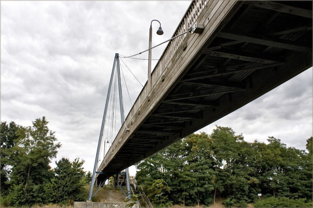 Hertha-Peters-Brücke by Wolf im Schafspelz