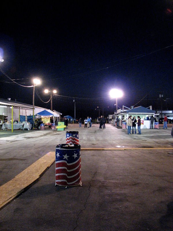 Fry Street Fair (2007) by vinhluanluu