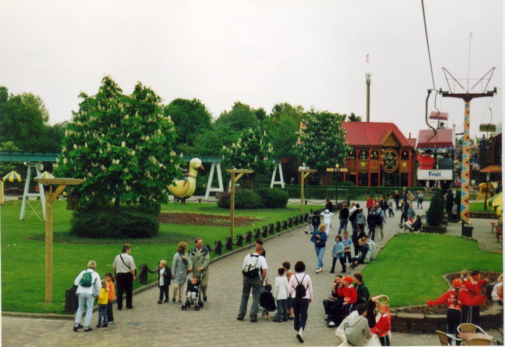 Attractiepark Slagharen - 2002 by StevenL