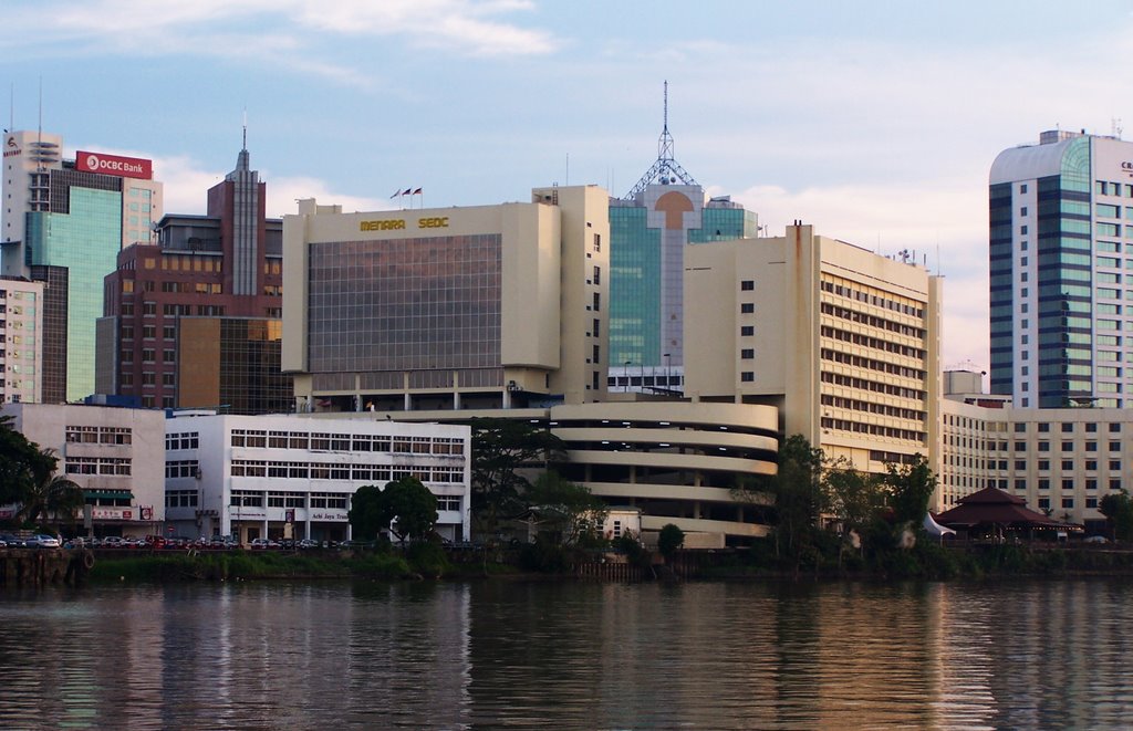 Kuching from the river by chiang hong