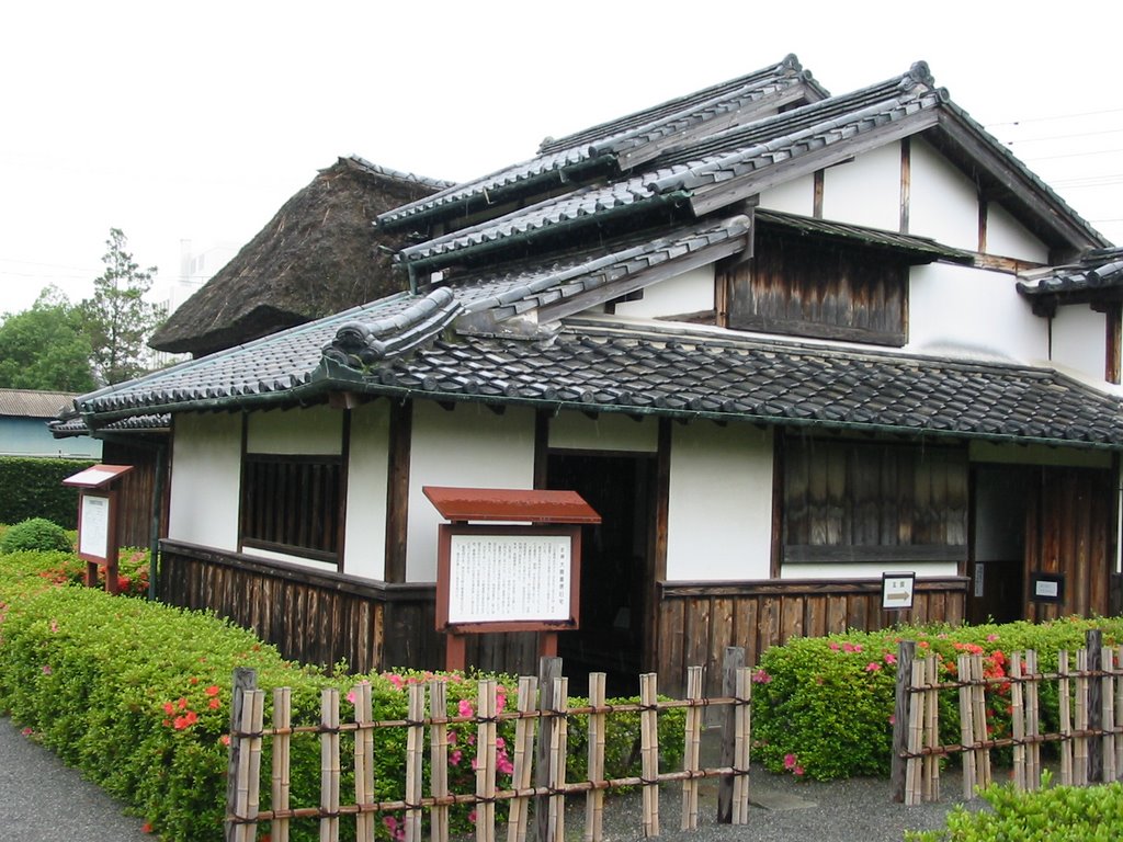 Old residence of Shigenobu Okuma,　大隈重信旧宅 by satoru_satoru