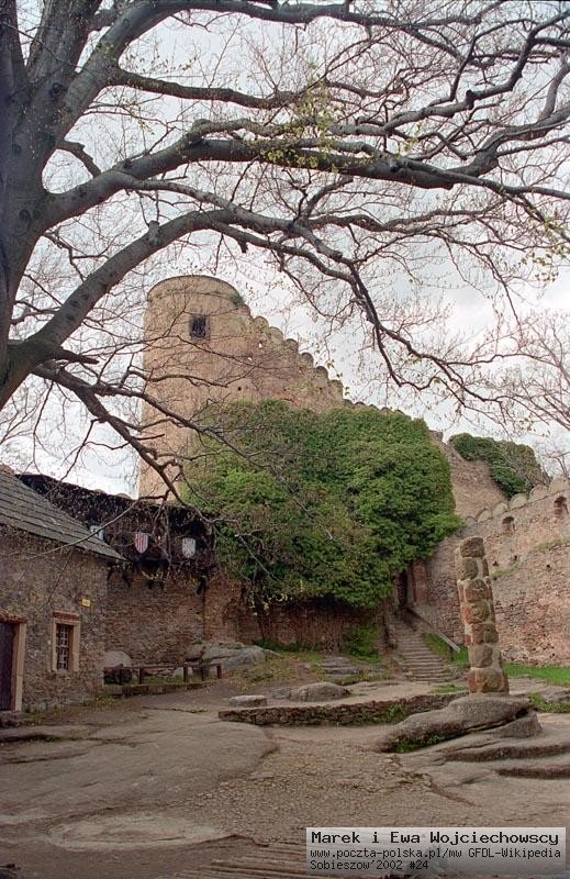 Sobieszów - Zamek Chojnik by Trips over Poland