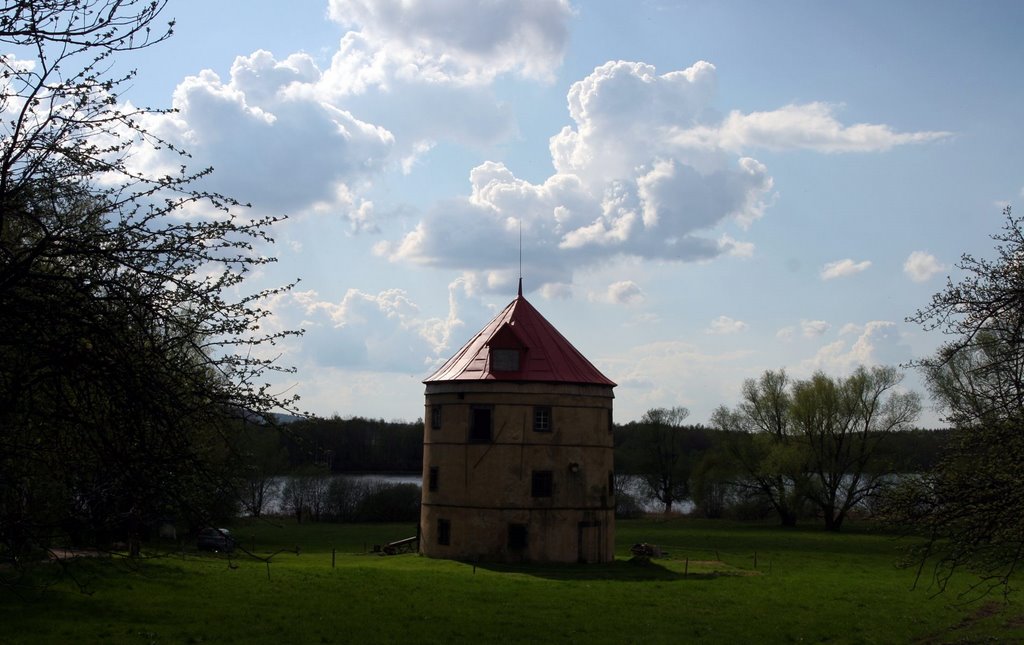 Alte Windmühle in Lichtenhein by Karsten Schiller