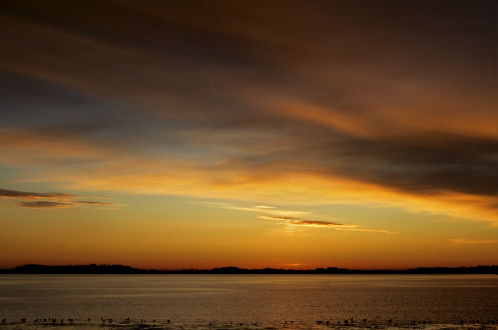 Boston MA, Southie / South Boston Sunrise Dec 14, 2008 by brianmoc