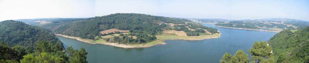 Portomarín. Panorámica del embalse. by alicexp