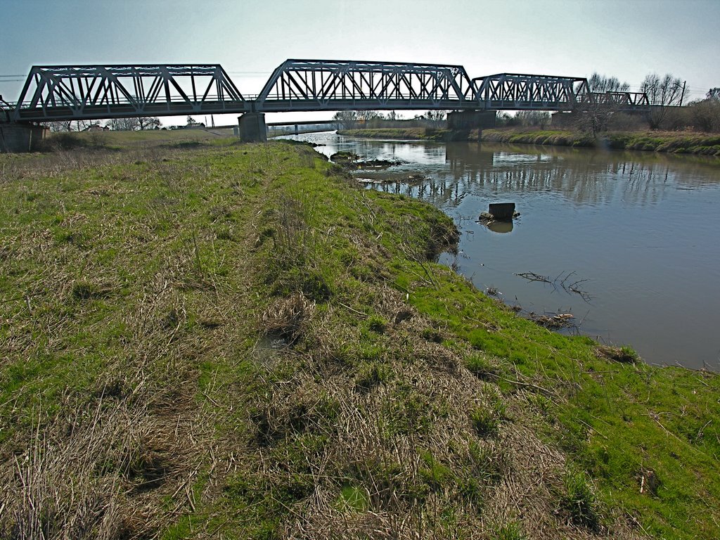 First bridge across navigable river Vistula by Koos Fernhout