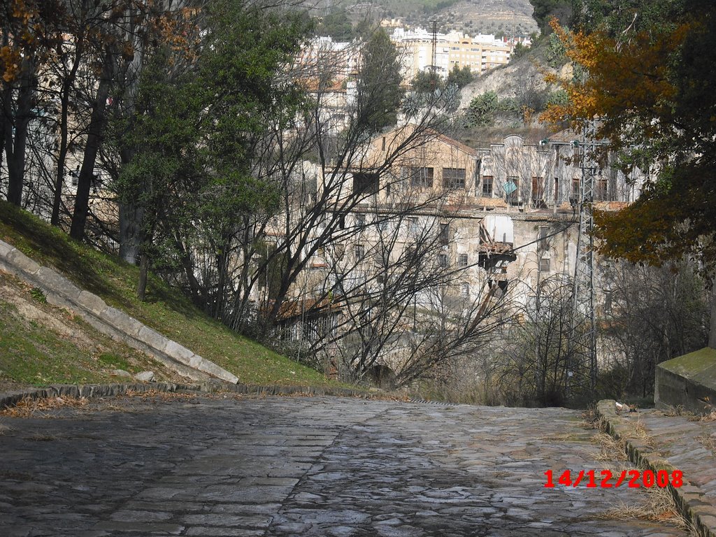 Alcoy, bajo puente Viaducto by ibisan