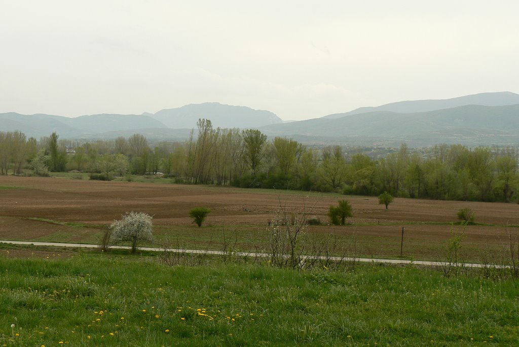 Pirotsko polje i reka Nisava sa Sv.Jovana by aleksmak