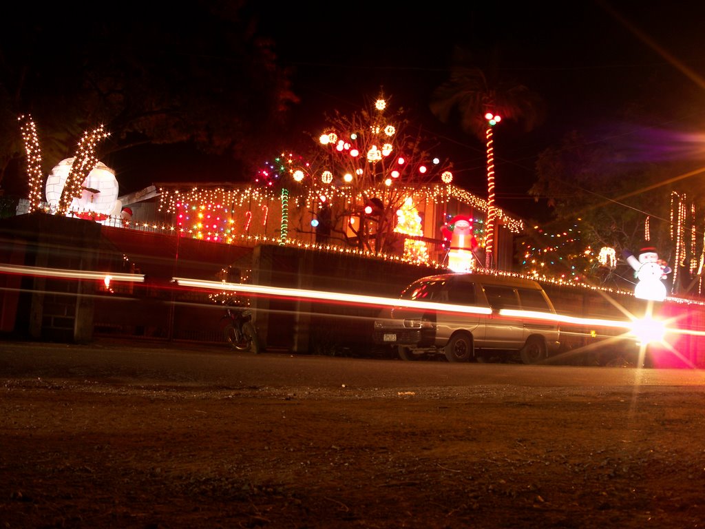 Christmas nightscape along the dgte south national highway, E by kang © francis b i ♣