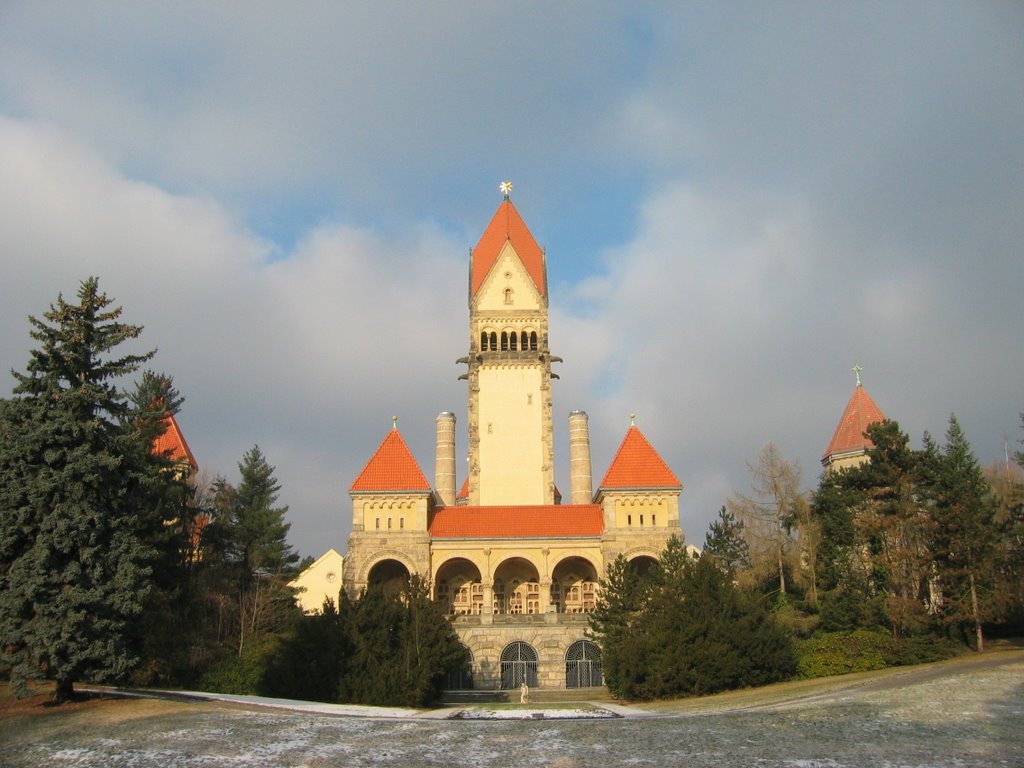 Kapelle auf dem Südfriedhof by kenshabby