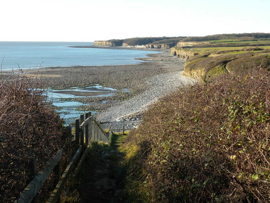 Llantwit Major beach by Ibshadow