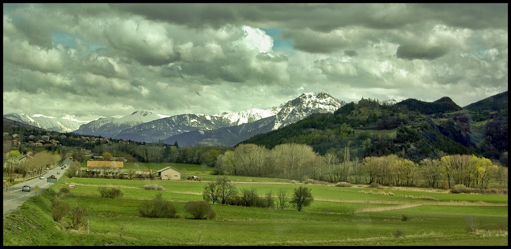 Sisteron (18) by © ESTANRR