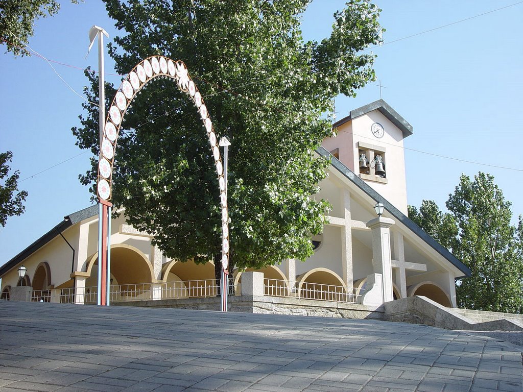 Salto Igreja Nova Perspectiva by Helder Mouta