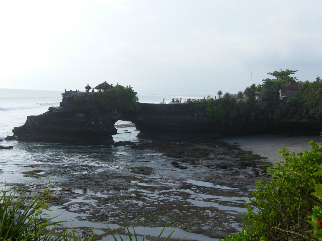 Tanah Lot by Varga Tamás