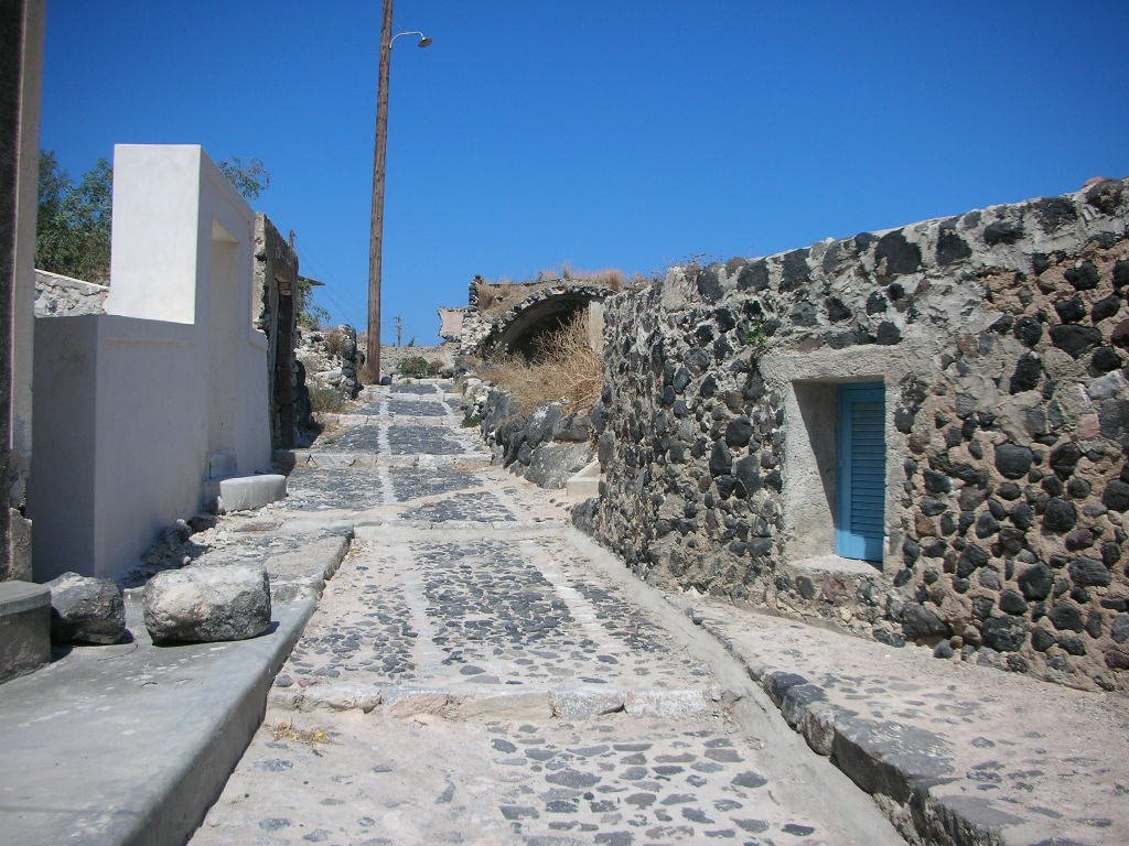 The ghost town near Kamari by Aulo Aasmaa