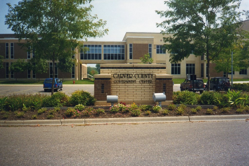 Carver County Courthouse, Chaska, MN by matchboxND