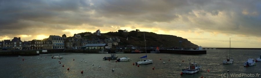 Port en Bessin ((C)WindPhoto.fr) by www.WindPhoto.fr